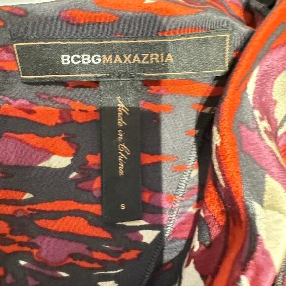 BCBGMaxAzria Silk Top Small Shell Sleeveless - Picture 3 of 8